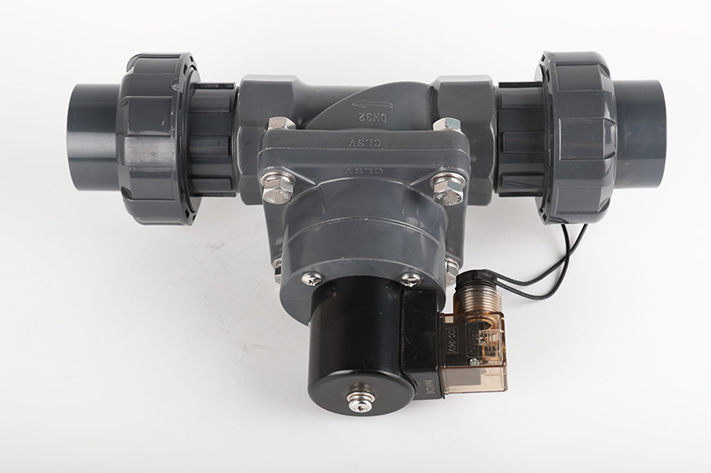 叠彩UPVC电磁阀双由令